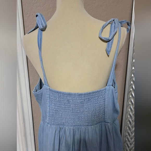 Old Navy Fit and Flare Mini Dress - Picture 4 of 5